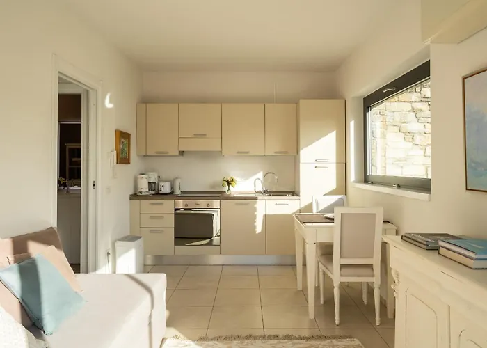 Zinnia Lakeview Lägenhet *