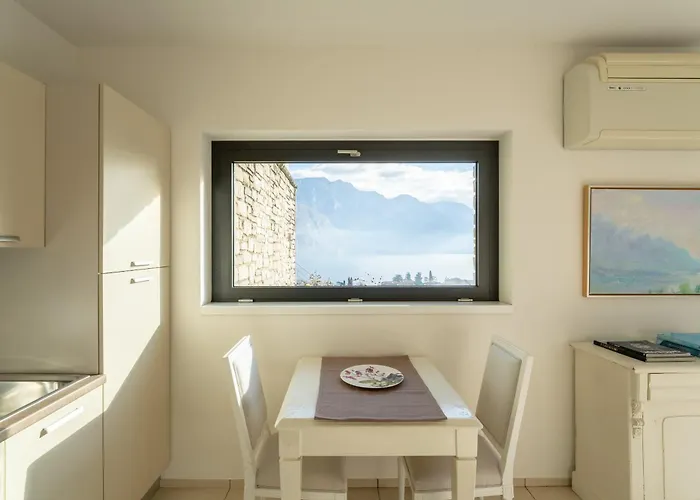 Apartment Zinnia Lakeview Bellagio