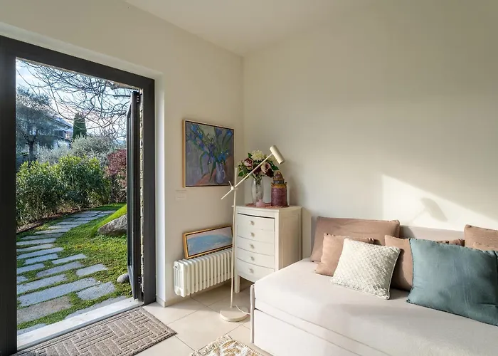 Zinnia Lakeview Lägenhet Bellagio