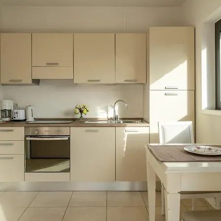 Zinnia Lakeview * Белладжо